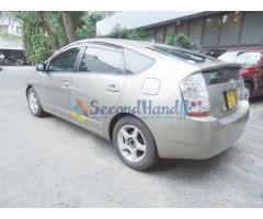 TOYOTA PRIUS G GRADE CAR FOR SALE