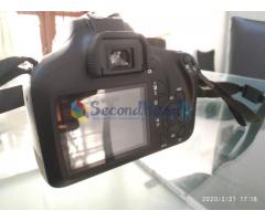 CANON EOS4000D Dslr camers with more items