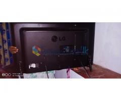 LG 42 LED TV for sale