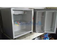 Mini Bar Refrigerator (used)