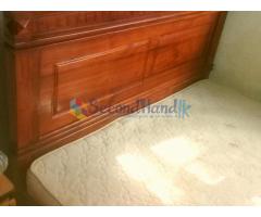super king size teak box model bed with spring mettres