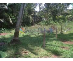 A 14 Perch Bare Land for SALE in Piliyandala