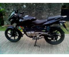 Bajaj pulsar 180cc Showroom condition bike 200K only 