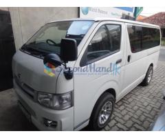 Toyota Hiace KDH200 DX For Sale