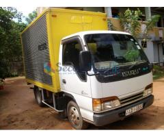 isuzu nkr body lorry for sale