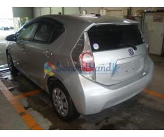 Toyota Aqua S-Grade (2012/10)-Metallic Silver