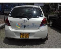 Toyota vitz Car