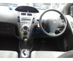 Toyota vitz Car