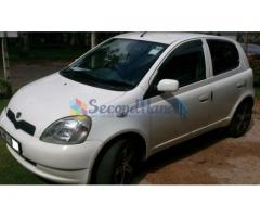 2000 Toyota Vitz