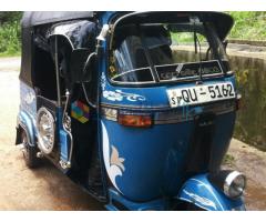 Bajaj 4 Stroke 3 Wheel