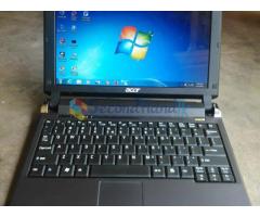 Acer Aspire One-Pro Mini Lap - 2GB / 160GB / WebCam