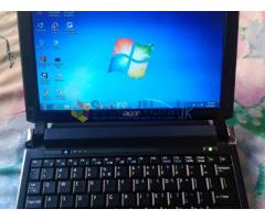 Acer Aspire One-Pro Mini Lap - 2GB / 160GB / WebCam