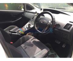 Prius GS 2013