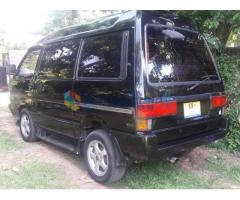 Nissan Vanette VX 1992