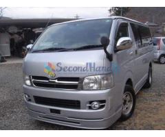 Srilanka Budget Car/Van Rentals with English Speaking Tourist Chauffeurs