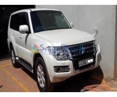 MITSUBISHI MONTERO FOR RENT