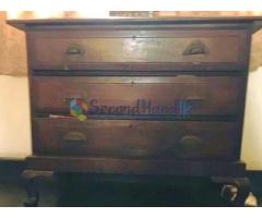 ANTIQUE DRAWER SET