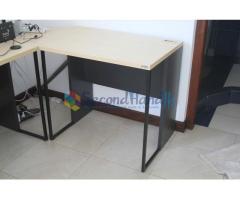 16 Office desks