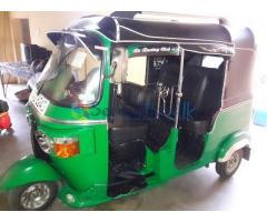 BAJAJ 4Stroke Three Wheeler