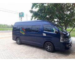 KDH 9/ 15 Seats Van for Hire