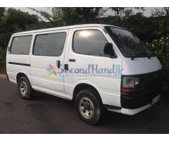 Toyota Hiace Dolpin LH 109 Year 1991