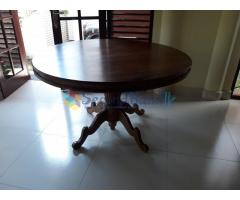 teak round table