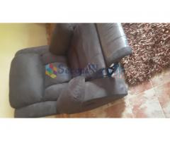 Sofa set with recliner